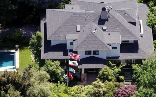 IM8-Zuck-palo-alto.jpg